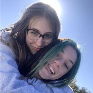 Meet your Posher, Alana